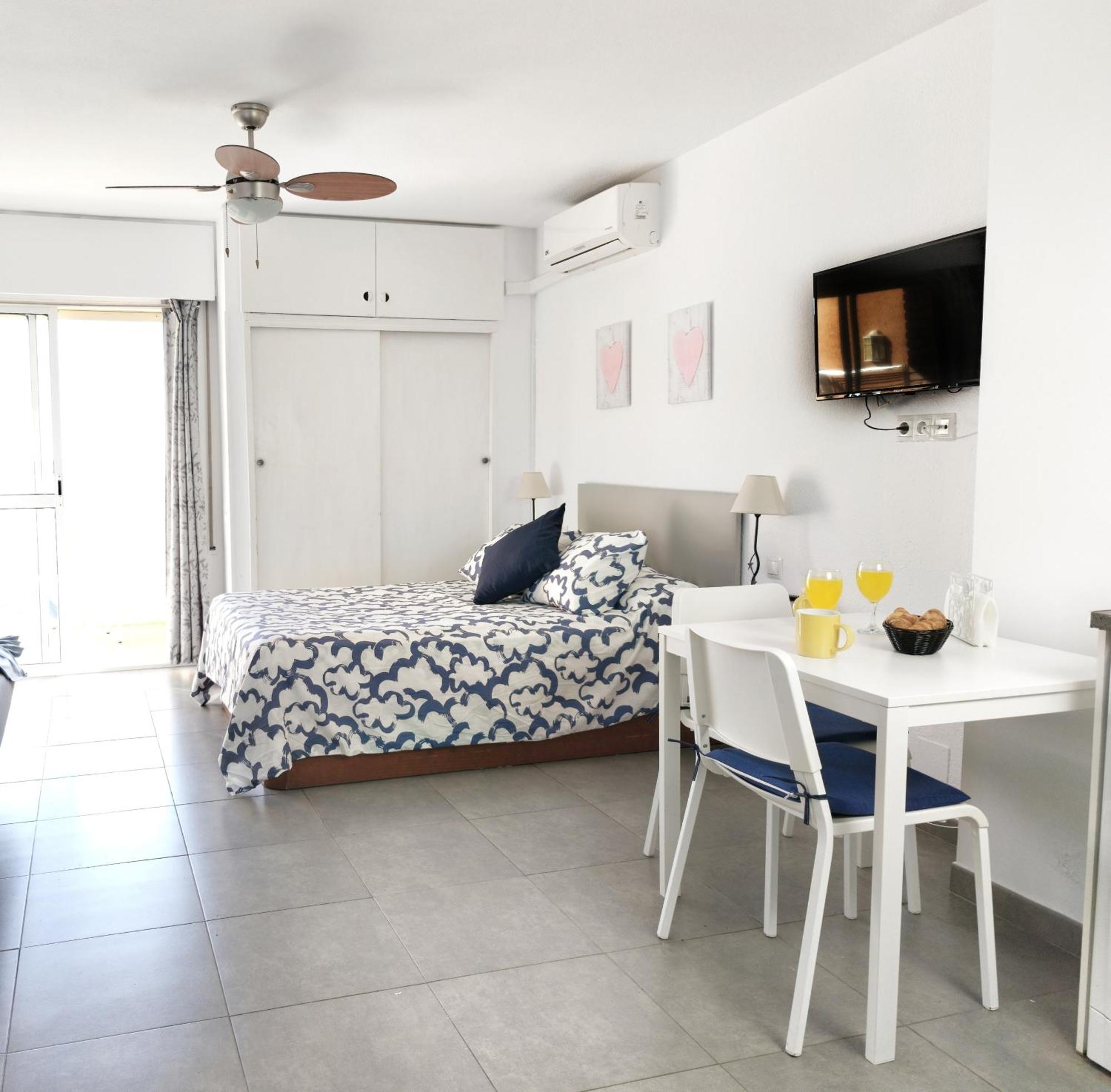 Inmogest - Estudio Aguila 713 Appartement Benalmádena Buitenkant foto