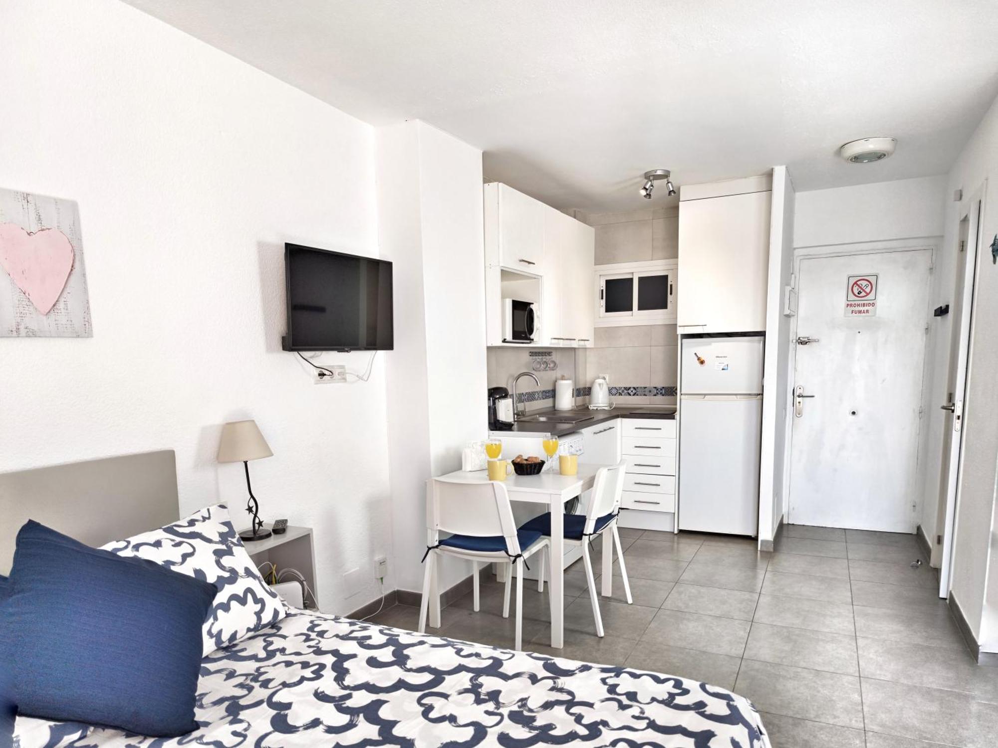 Inmogest - Estudio Aguila 713 Appartement Benalmádena Buitenkant foto