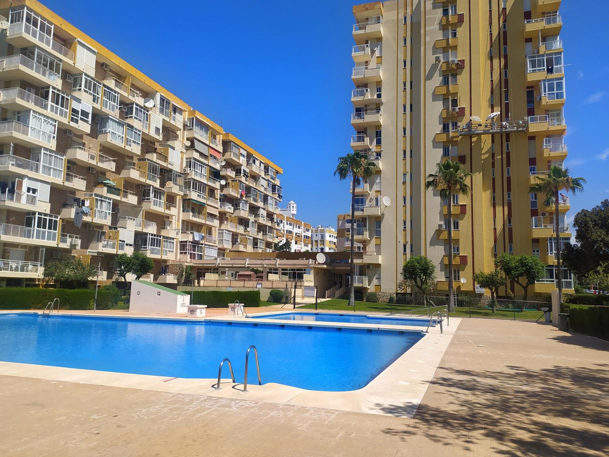 Inmogest - Estudio Aguila 713 Appartement Benalmádena Buitenkant foto